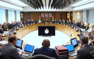 التعديل الوزاري الأول لحكومة حسّان يثير جدلاً واسعاً بين السياسيين