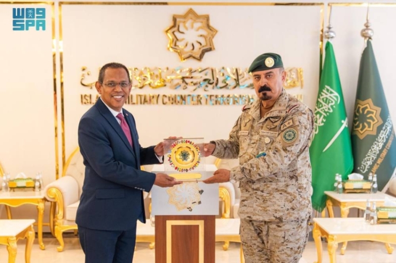 السفير المالديفي يثني على جهود مكافحة الإرهاب
