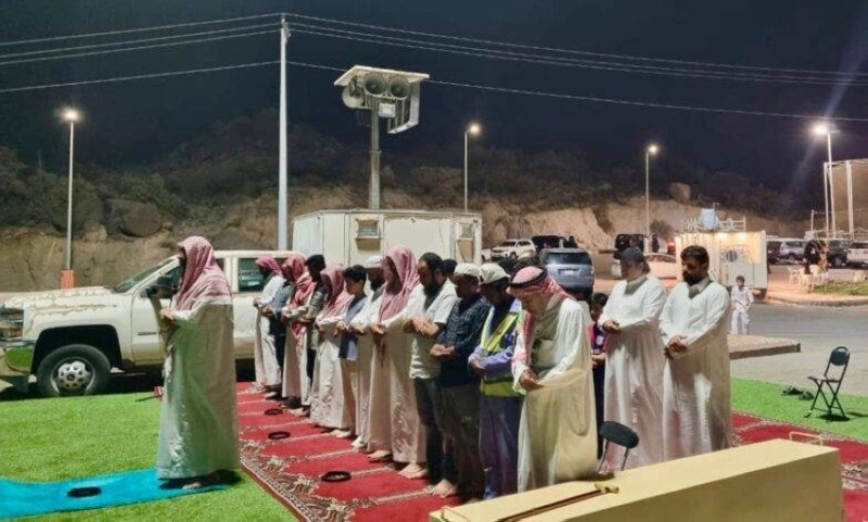المصلى المتنقل يُفعّل في الباحة لتعزيز الأمر بالمعروف