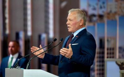 الملك يعود إلى الوطن بعد زيارة خاصة