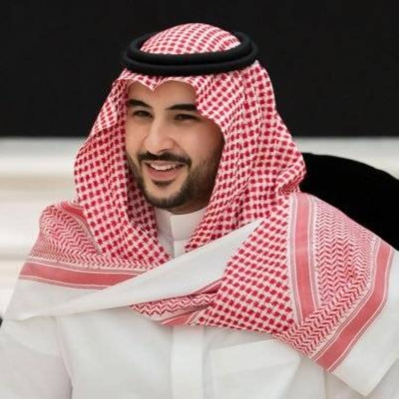 بحث وزير الدفاع ونظيره الأمريكي جهود تعزيز الأمن والاستقرار