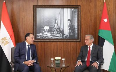 تحت شعار التعاون الإقليمي: رئيس الوزراء ونظيره المصري يؤكدان أهمية إنهاء الحرب على قطاع غزة