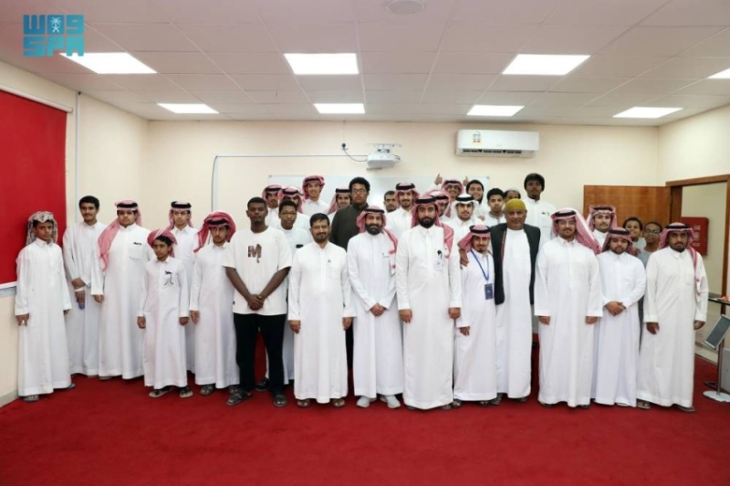تدريب 70 طالبًا في مجال الذكاء الاصطناعي