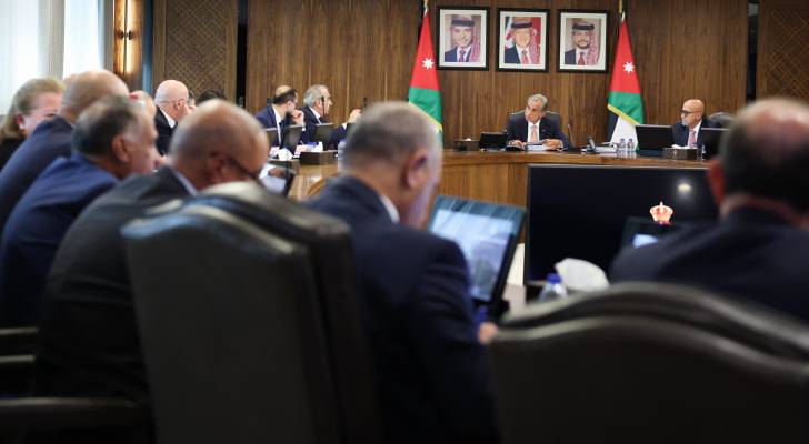تشكيل حكومة جديدة يعزز الانتعاش الاقتصادي والخدمات بثمانية وجوه جديدة