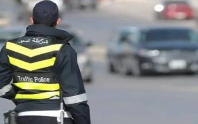 حادث سير يعيق حركة المرور على مسرب الباص السريع نحو منطقة طارق