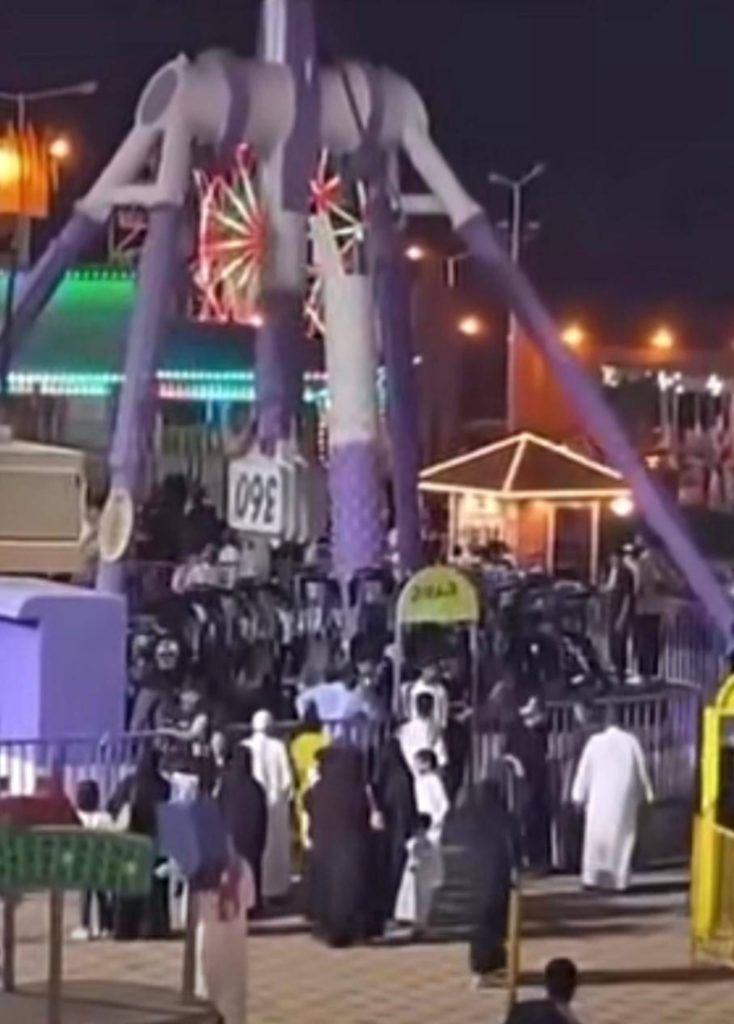 رصد مأساوي: تفاصيل حادثة سقوط لعبة الطائف