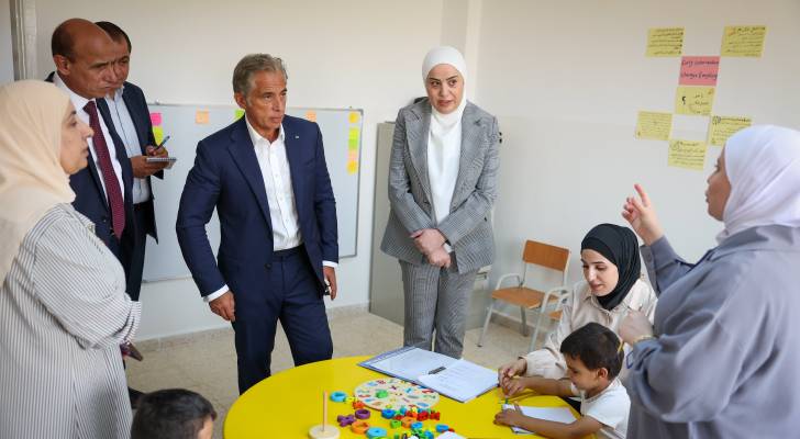 زيارة رئيس الوزراء لمركز مؤاب للخدمات الاجتماعية في الكرك وتوجيهات بتطوير مرافقه