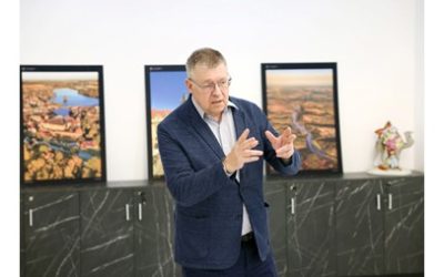 سفير التشيك يدعو الكويتيين لزيارة المزيد من المعالم السياحية