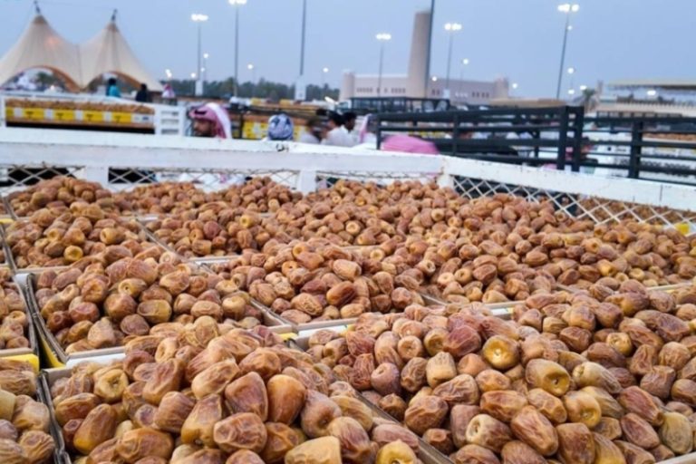 مبيعات كرنفال بريدة للتمور تتجاوز 100 مليون ريال خلال فترة 15 يومًا.