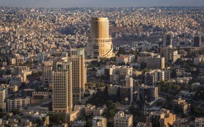 مصدر يؤكد عدم تعطيل الدوائر الحكومية بسبب موجة الحرارة العالية في الأردن