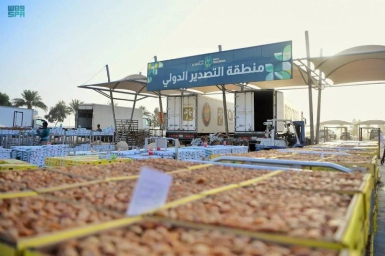 موسم عنيزة الدولي للتمور: نموذج يحتذى به في الاستدامة الزراعية على مستوى العالم.