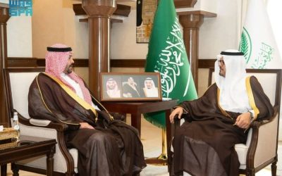 نائب أمير مكة يستعرض إنجازات الموارد البشرية والتنمية الاجتماعية بالمنطقة