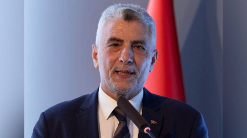 وزير التجارة التركي يعلن انخفاض العجز التجاري إلى 6.4 مليارات دولار بشكل ملحوظ.
