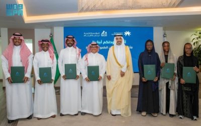 وزير الموارد البشرية يستقبل المشاركين من "إخاء" في اللقاء الكشفي العالمي بالبرتغال