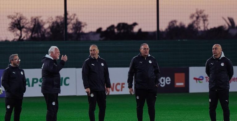 حسام حسن يصدر فرماناً مفاجئاً يحسم مصير مشاركة تريزيجيه في موقعة مصر وكوت ديفوار