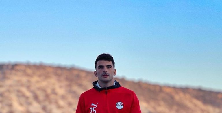 زيزو يغيب عن حسابات حسام حسن وقرار إداري بتجميد نجم الزمالك
