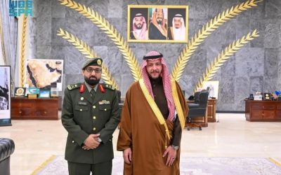 مُحافظ الطائف يُكرّم اللواء الزهراني بترقيته الجديدة