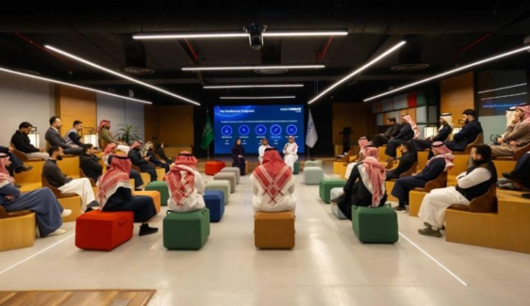 وزارة الاتصالات تطلق الدفعة السابعة من برنامج “Tech Founders” لتطوير المهارات التقنية.